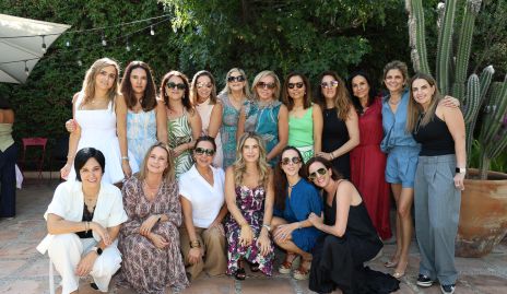  Las mamás de los graduados.