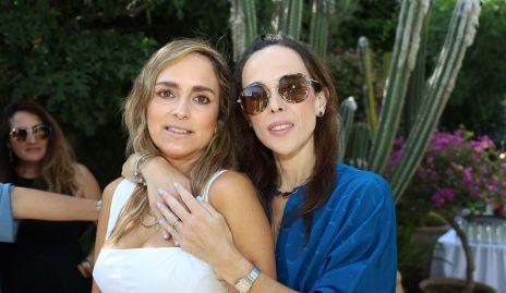  Paty Estrada y Cheli Sotomayor.