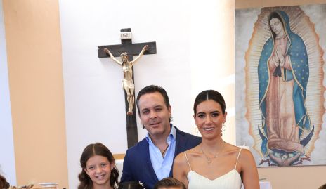  Xavier Castro, Gaby Labastida, Isabela, Gaby y Rober Molina.
