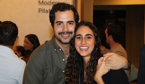  Santiago González y Javiera Gómez.