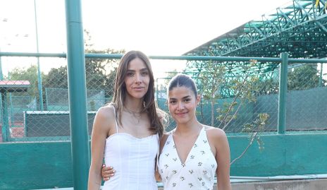  Elsa y Ana Sofía Santoyo Villalba.