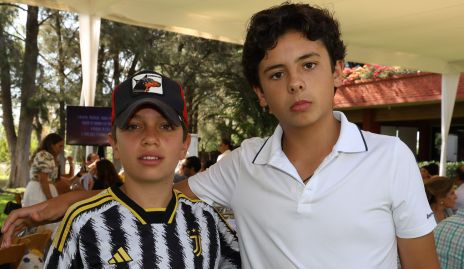  César y Jorge.