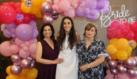  Rocío Ávila, Isabel Torres e Isabel Narváez.