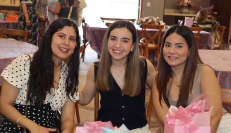  Melissa Torres, Paulina Canseco y Alma.