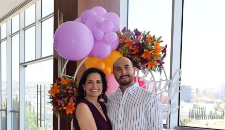 Rocío Ávila con su hijo Daniel Hernández.
