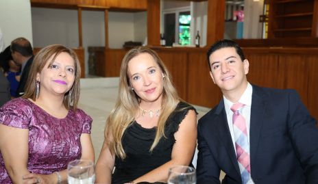  Mónica Juache, Meli Alanís y Humberto Barragán.