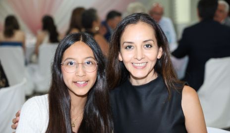  Ismeni Martínez y Andrea Torres.
