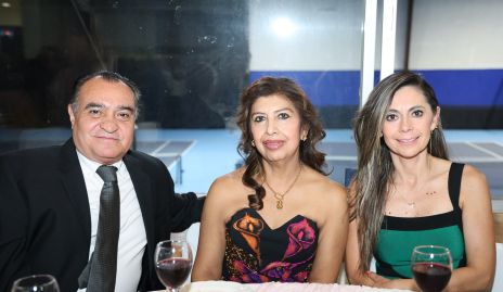  Federico López, Rocío Magdaleno y Susi Mitre.