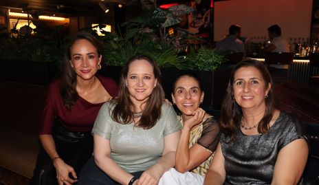  Ana Lucía Castillo, Blanca Rangel, Gris Narro e Isa Mati.
