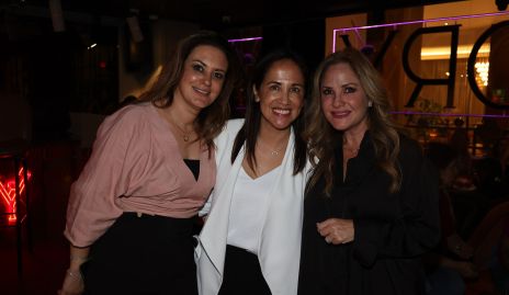 Graciela Hernández, Lety Aguilar y Cristy Reyes.