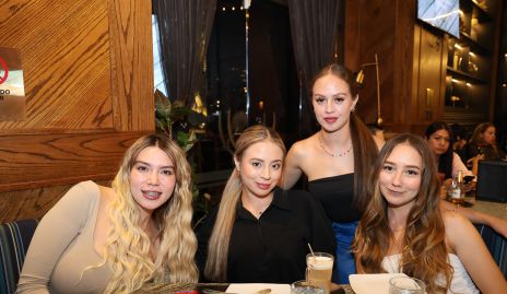  Natalia Santiago, Atenea Gutierrez, Daniela Centeno y Paulina Gutiérrez.