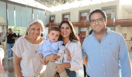  Victoria Labastida, Diego, Lu Castelo y Diego Valdés.