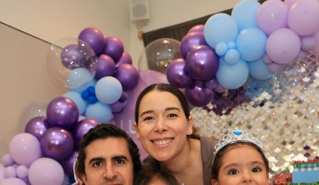  Guillermo Gómez, Álvaro Gómez, Michell Cano y Cayetana Azcárate.