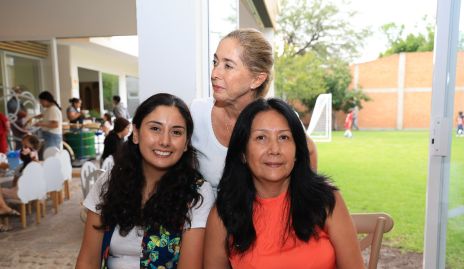  Martha Azcárate, Patricia Gaviño y Leticia Ruiz.