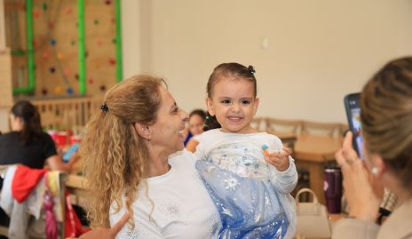  Lucila Gaviño y su sobrina Lucila.