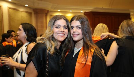  Yezmín Sarquis con su hija Yezmín Morales.