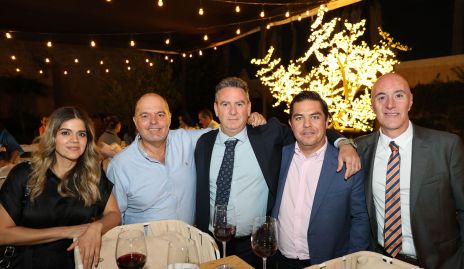  Yezmín Sarquis, César Morales, Emilio Heinze, Manuel Abella y Marc Dávila.