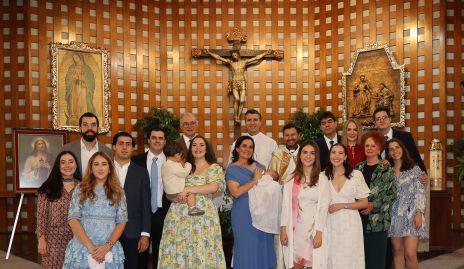 Juan Pablo Torres Ledezma con su familia.