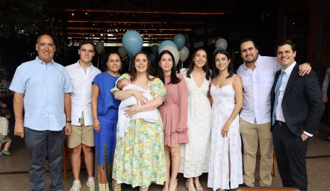  Familia Raymond.