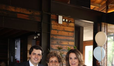 Luis y Carmen Torres, Leticia Gutiérrez, Patricia Torres y Jaime Alvarado.