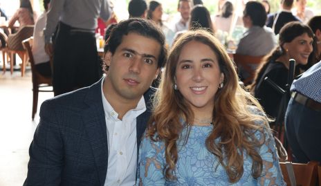  Gabriel Torres y Diana Olvera.