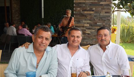  Bernardo Haro, Juan Enrique Trejo y Carlos Hugo Humara.