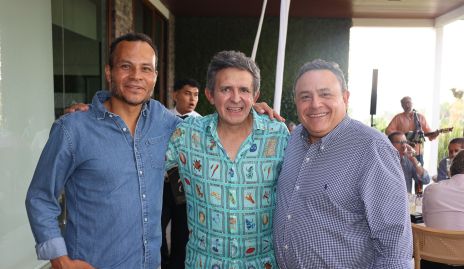  Michael Fernández, Adán Espinosa y Fernando Flores.
