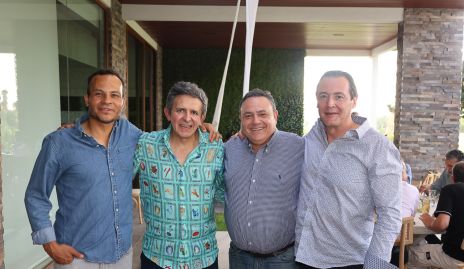  Michael Fernández, Adán Espinosa, Fernando Flores y Jorge Ledezma.