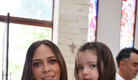  Gaby Rosillo con su hija Martina.