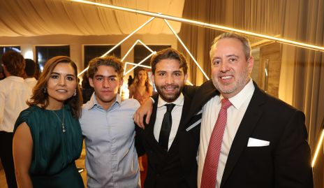  Lorena Torres, Diego Carreras, Daniel y Daniel Carreras.