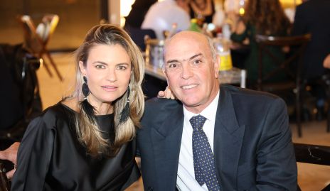  Francine Coulón y Carlos Hinojosa.