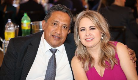  José Juan González y Zoila Charre.