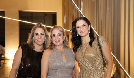  Michelle Zarur, Denisse Bertrán y Daniela Gutiérrez.