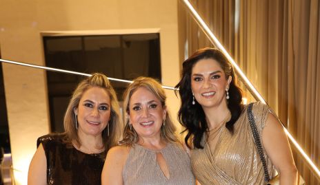  Michelle Zarur, Denisse Bertrán y Daniela Gutiérrez.