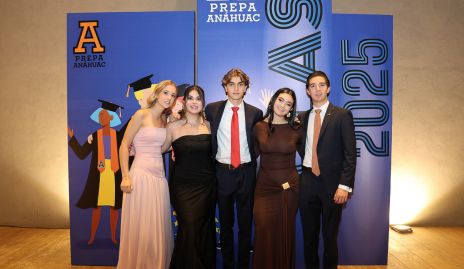  Camila Ocejo, Alejandra Argamacilla, Carlos Hinojosa, Karime Gómez y Andrés Araiza.