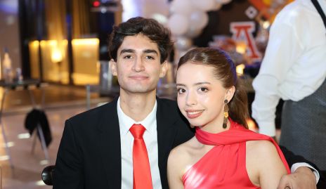  Enrique Chevaile y Katherine Santillán.