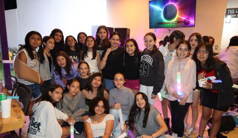  Mariana García Guevara y sus amigas.