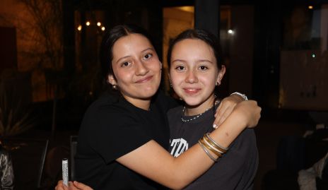  Maite Lastras y Sofía González.