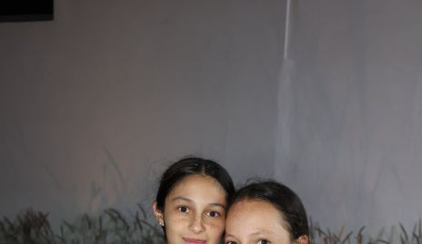  Ana Elena de la Rosa y Marijó Hernández.