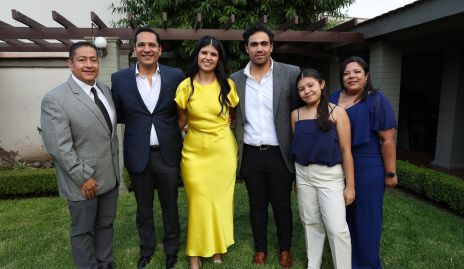  Mario Fabián Leal, Rodolfo Uresti, Ismar Leal, Benjamín Leal, Lizet Cifuentes y Aimé Leal.