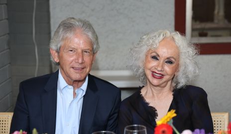  Luis y Valeria Leal.