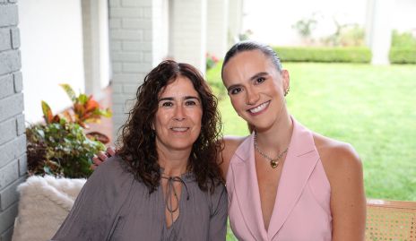  Sandra Galván y Eugenia Valle.