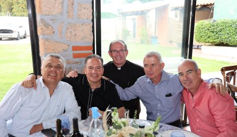  Ariel Álvarez, Jaime Rosales, Gabriel Del Valle, Pepe García y Francisco Espinosa.