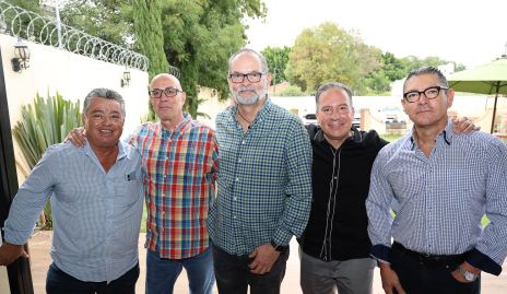  Rafael de León, Sergio Bedolla, Luis Castañón, Jaime Rosales y Ramón Farías.