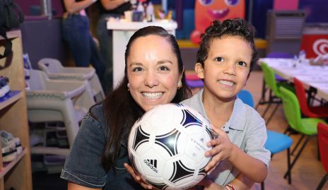  Ana Pérez y Lorenzo Sánchez.