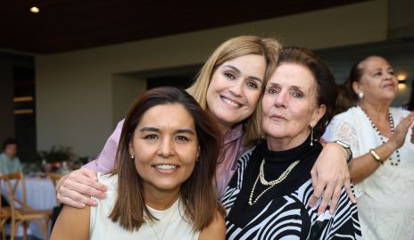  Lorena Torres, Gaby Hernández y Marta Cosío.