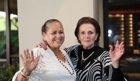  Licha Enríquez y Marta Cosío.