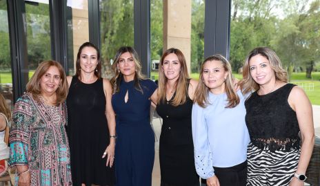  Martha Acevedo, Adriana Dibildox, Verónica Martínez, Tesi Toranzo, Lizeth Lara y Marilú Paredes.