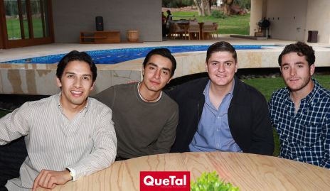  Emilio Rodríguez, Pablo Rodríguez, Diego Bárcena y Patricio Hernández.