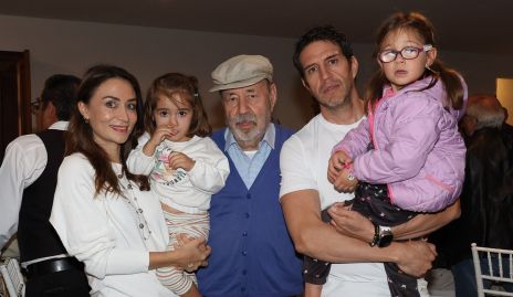  Mariana López, Paloma Carrillo, Luis López Palau, Alejandro Lomelí y Lucía Lomelí.